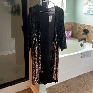 Sequined kimono size 0 Large 12 brand name torrid